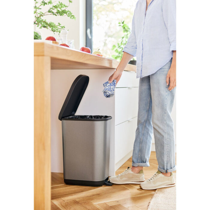 Rotho pedaalemmer ribo 35L zilver metallic - Afbeelding 2