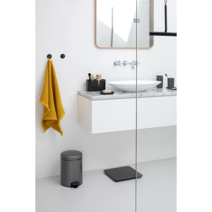 Brabantia ReNew Handdoekhaakjes, set van 2 - Dark Grey - Afbeelding 5