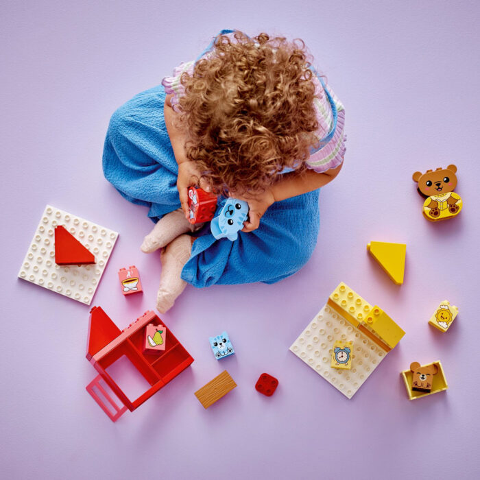 LEGO 10414 Duplo Dagelijkse Gewoontes  Eten En Slapen - Afbeelding 3