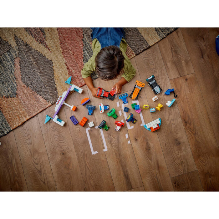 LEGO 10445 DUPLO F1 team racewagens en coureurs - Afbeelding 3