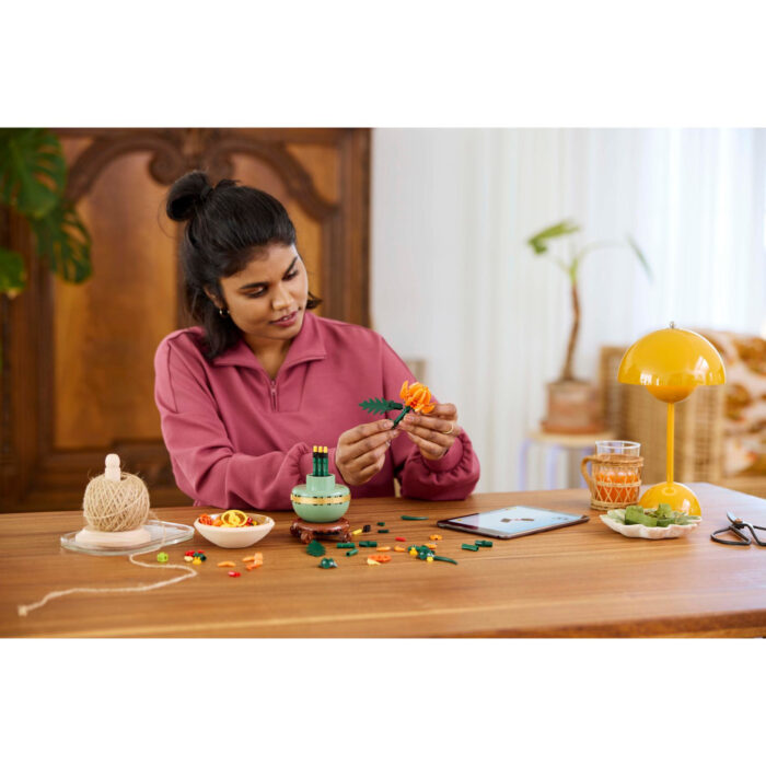 Lego 10368 Icons Chrysant - Afbeelding 3