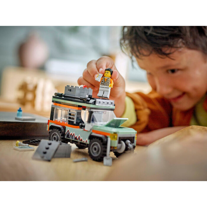 LEGO 60447 City Great Vehicles 4x4 terreinwagen voor in de bergen - Afbeelding 6