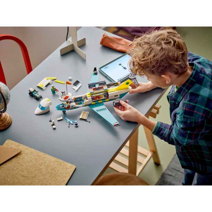 LEGO 60465 City Big Vehicles Ambulancevliegtuig - Afbeelding 3