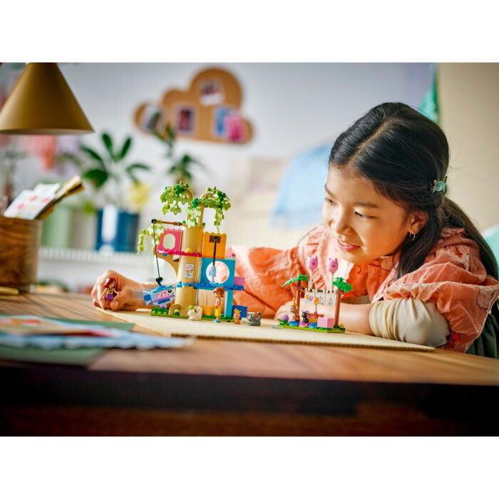 LEGO 42666 Friends Kattenverjaardagsfeestje En  Boomhut - Afbeelding 4