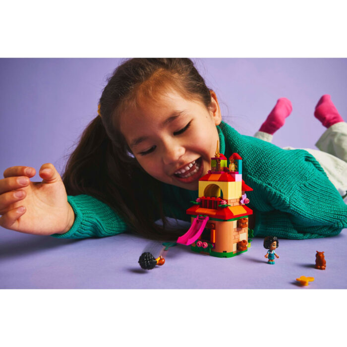 LEGO 43261 Disney Classic Mini huis uit Encanto - Afbeelding 6