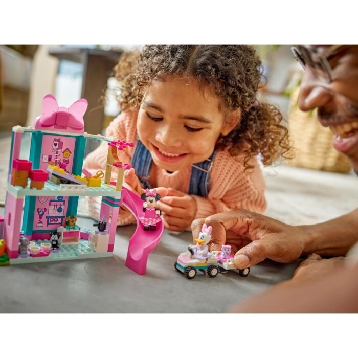 LEGO 43274 Disney Classic Minnie's Huisdierenhotel - Afbeelding 5