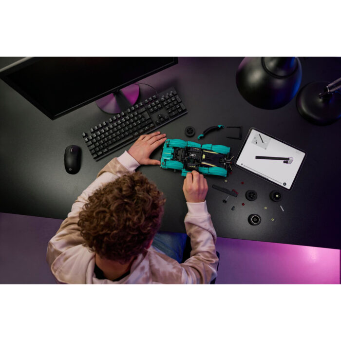 LEGO 42208 Technic Aston Martin Valkyrie - Afbeelding 3