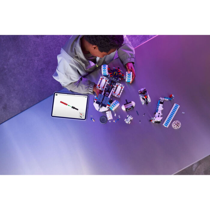 LEGO 42211 Technic Lunar Outpost® Maanrover Ruimtevoertuig - Afbeelding 3