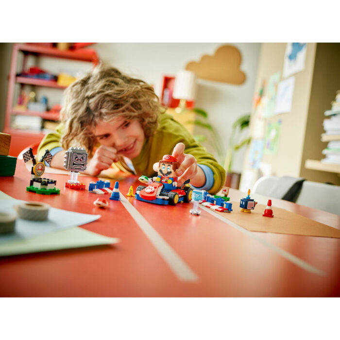 LEGO 72043 Super Mario Kart™ – Interactieve LEGO® Mario™ en standaardkart - Afbeelding 4