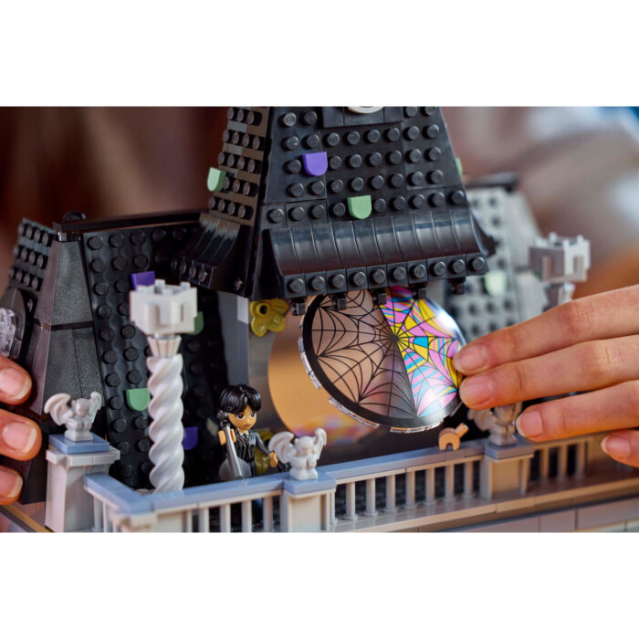 LEGO 76781 Wednesday en Enids kamer - Afbeelding 5