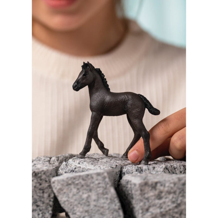 Schleich 13977 Fries Veulen - Afbeelding 6