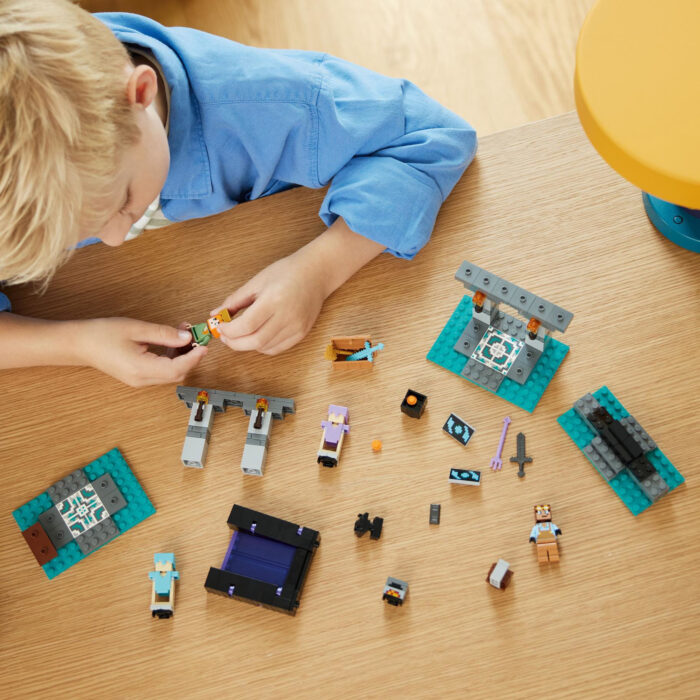 LEGO 21252 Minecraft De Wapensmederij - Afbeelding 4