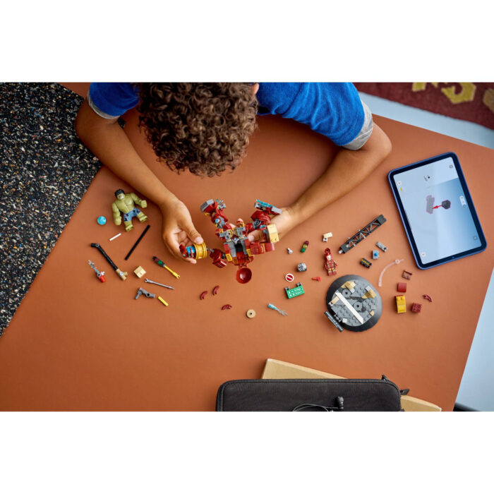 LEGO 76343 Super Heroes Marvel Ultieme strijd:  Hulkbuster vs. Hulk - Afbeelding 3