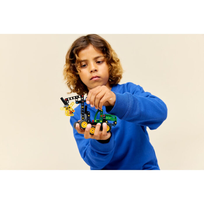 LEGO Technic 42218 John Deere 1470h  Houtoogstmachine - Afbeelding 5