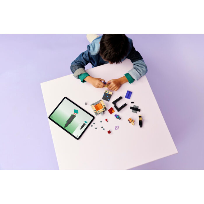 LEGO  21584 MinecraftReis Naar De Nether En Het  EndPortaal - Afbeelding 3