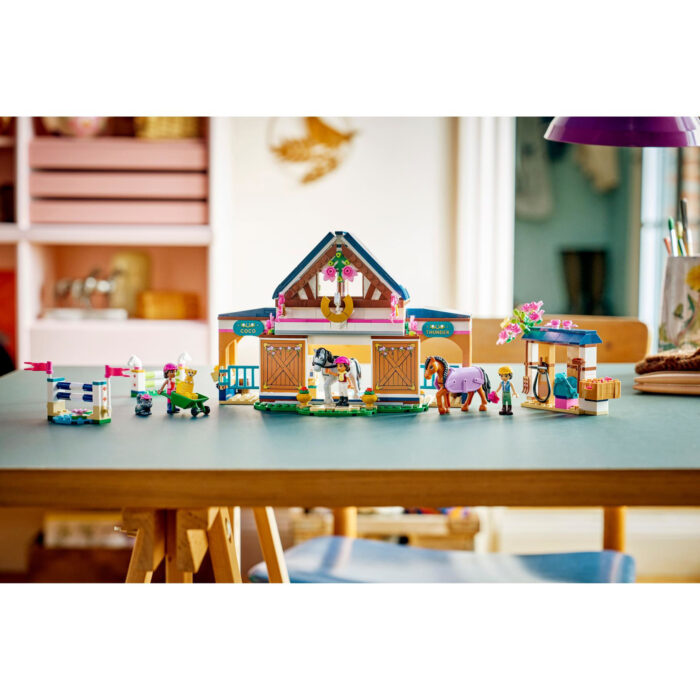 LEGO Lego Friends 42688 Paardenstal En Manege - Afbeelding 6