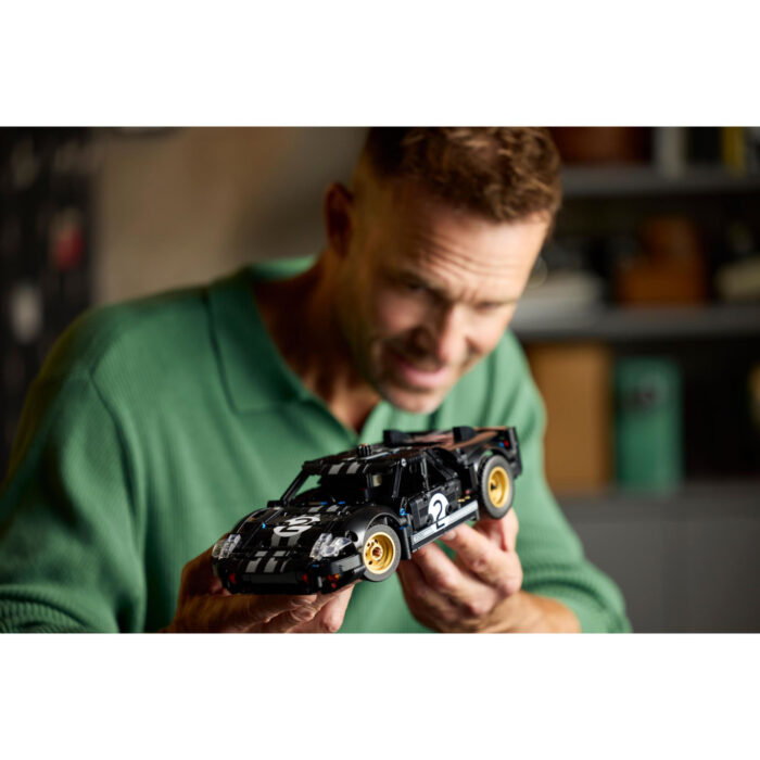 LEGO 42223 Technic 1966 Ford Gt40 Mkii Racewagen - Afbeelding 6