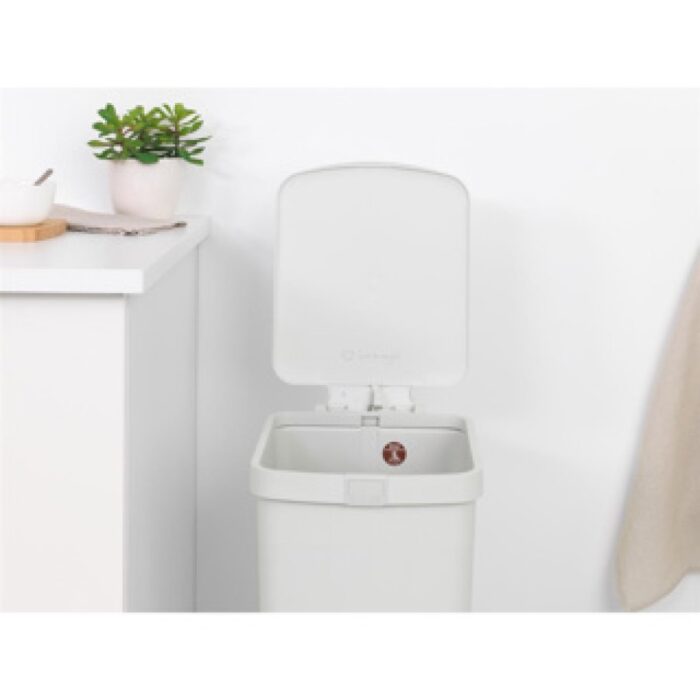 Brabantia pedaalemmer StepUp 40L Light Grey - Afbeelding 4