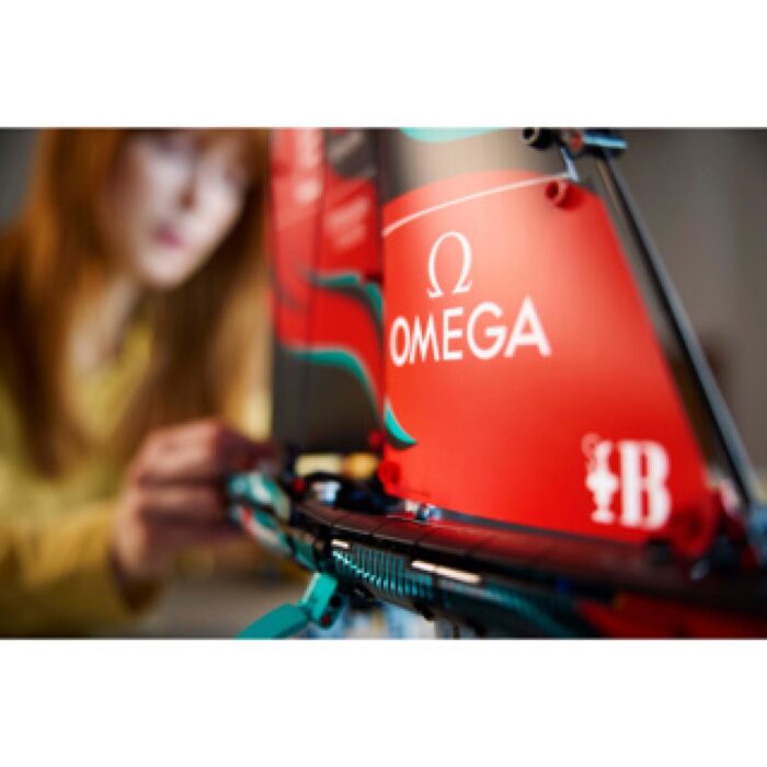 LEGO 42174 Technic Emirates Team New Zealand AC75  jacht - Afbeelding 5