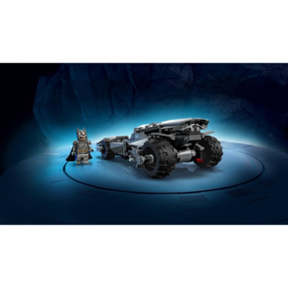 LEGO 76331 Super Heroes DC Batman v Superman™ Batmobile™ - Afbeelding 4