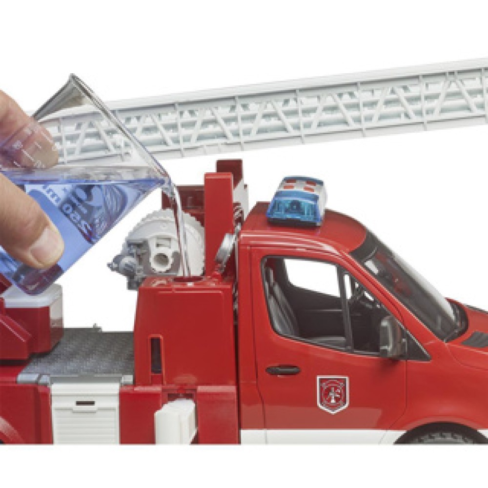 Bruder Brandweerauto met Ladder en Waterpomp +Licht en Geluid - Afbeelding 5