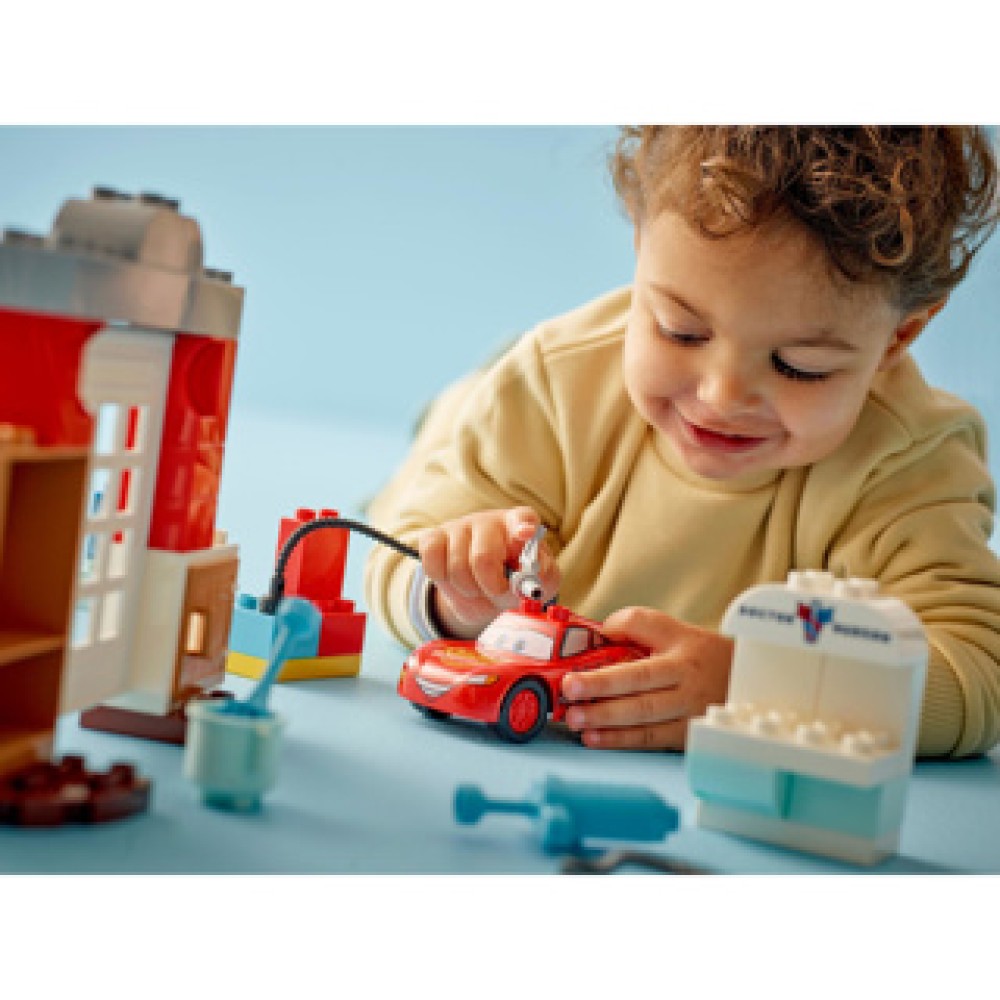 LEGO 10456 DUPLO Disney Mcqueens Bezoek Aan Docs Garage - Afbeelding 4