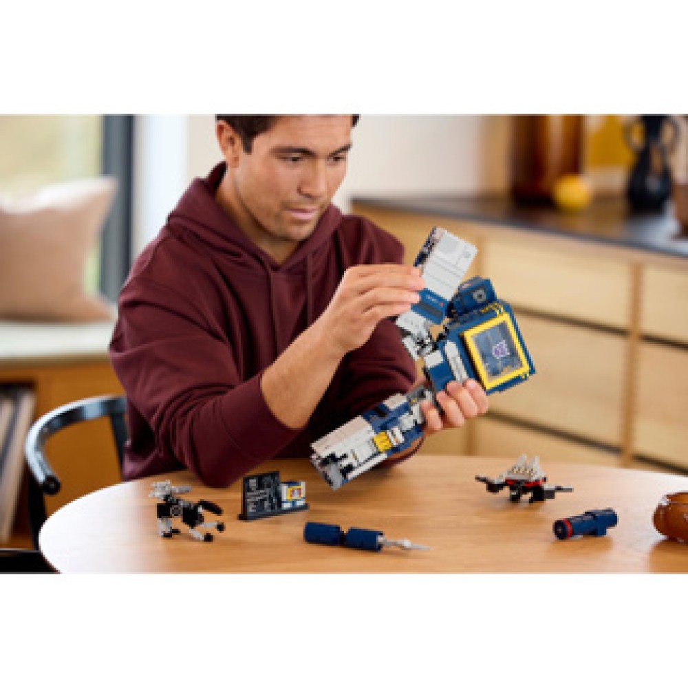 LEGO 10358 Icons Transformers: Soundwave - Afbeelding 5