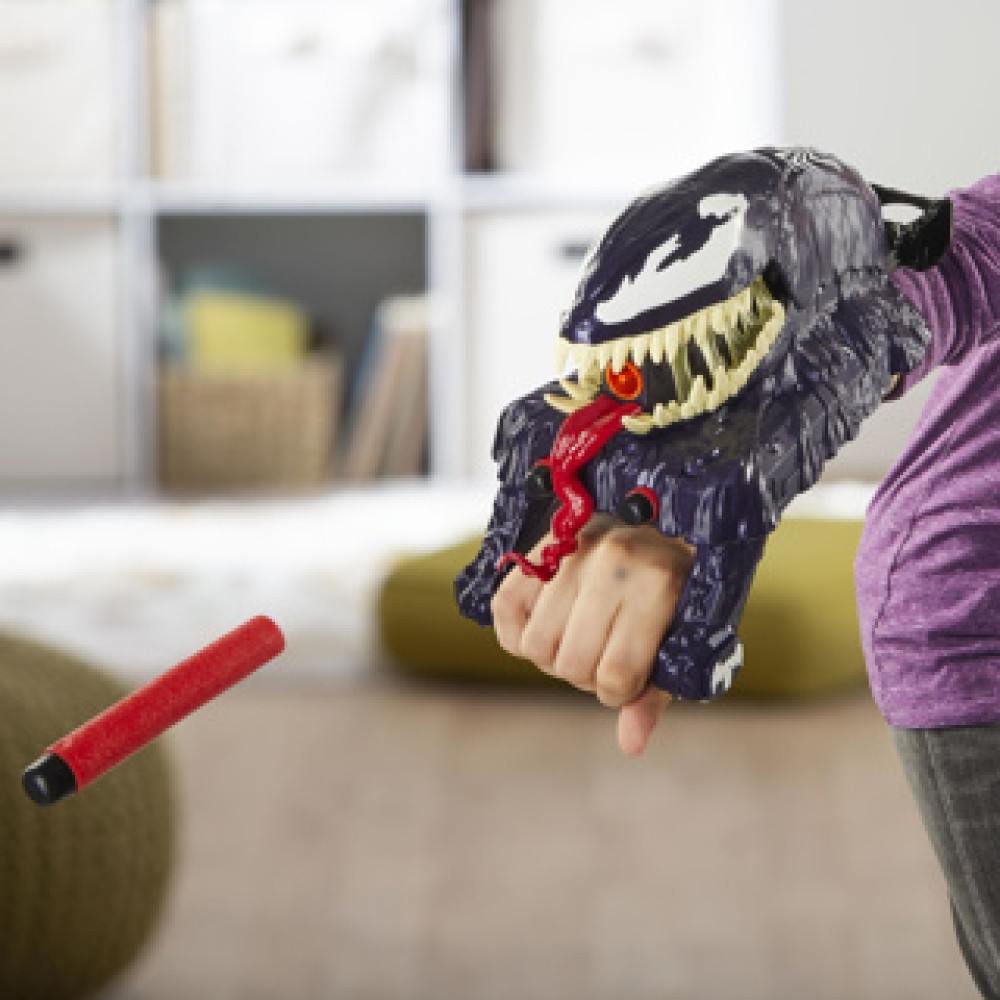 Marvel Spiderman Venom versus Venom strike blaster - Afbeelding 4