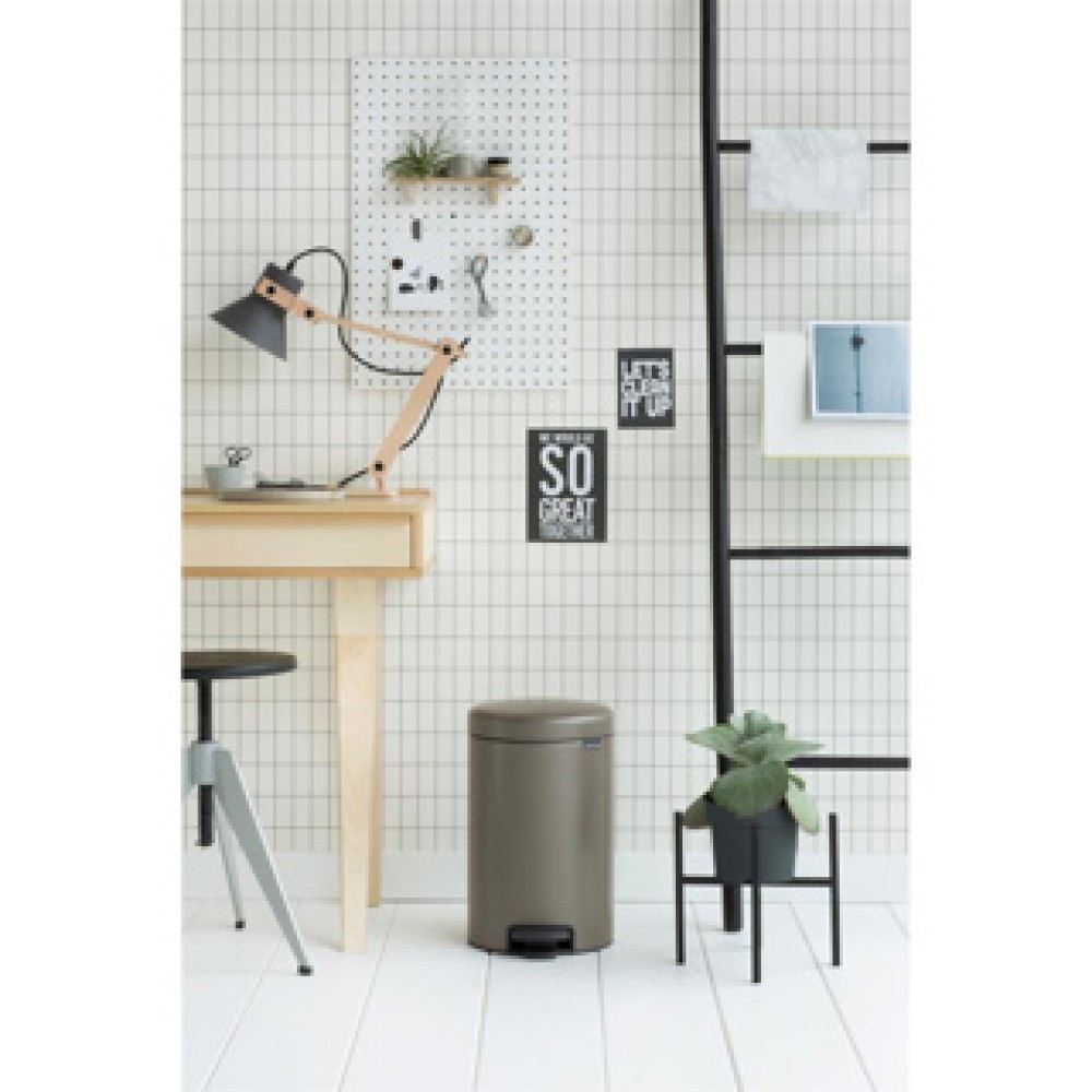 Brabantia pedaalemmer Newicon 12L platinum - Afbeelding 4